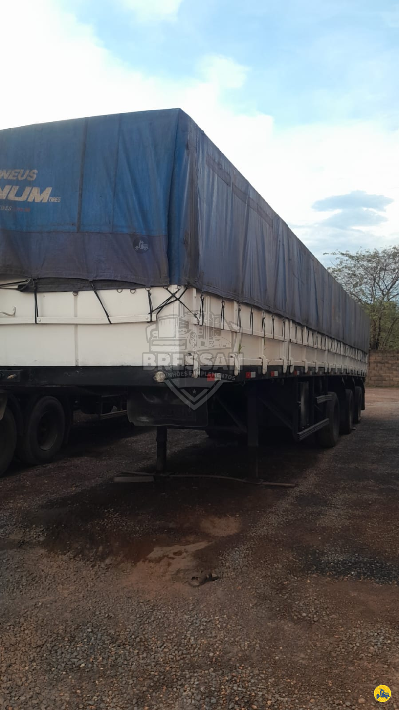 CARRETA SEMI-REBOQUE GRANELEIRO Bressan Caminhões e Carretas ADAMANTINA SÃO PAULO SP